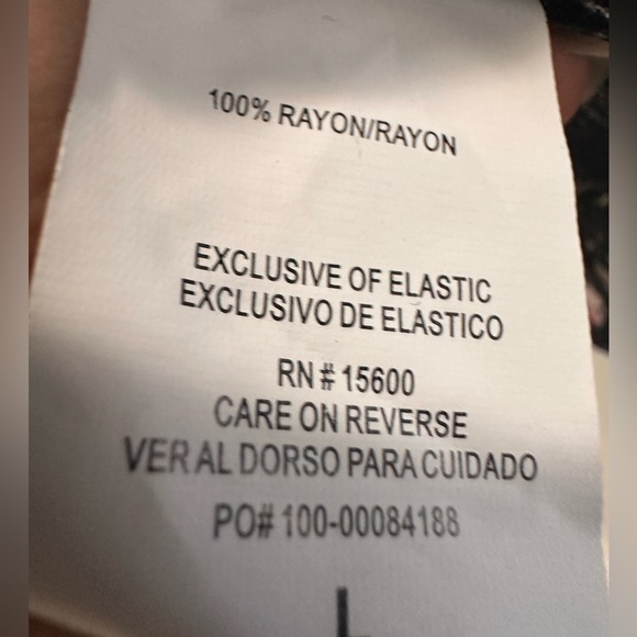 Flowered Blouse - Picture 2 of 4